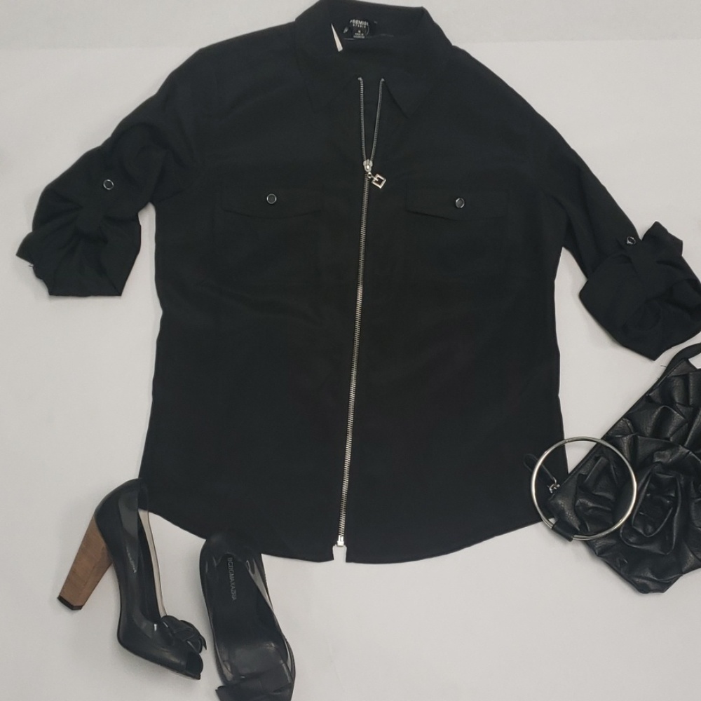Black Shirt w/ Zipper Front M New
